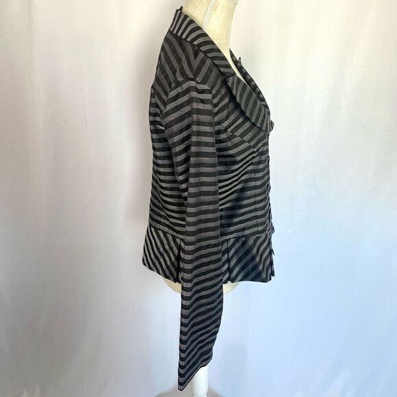 NWT Designer Samual Dong Striped Pleated Peplum Jacket Blazer Black Silver Women - Picture 3 of 14